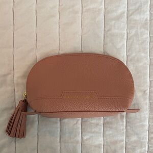 Tartan + Twine Pebbled Leather Cosmetic Case